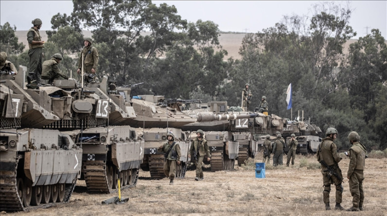"يديعوت": إقالة قائد ونائبه انسحبت سريتهما من معركة في شمال غزة